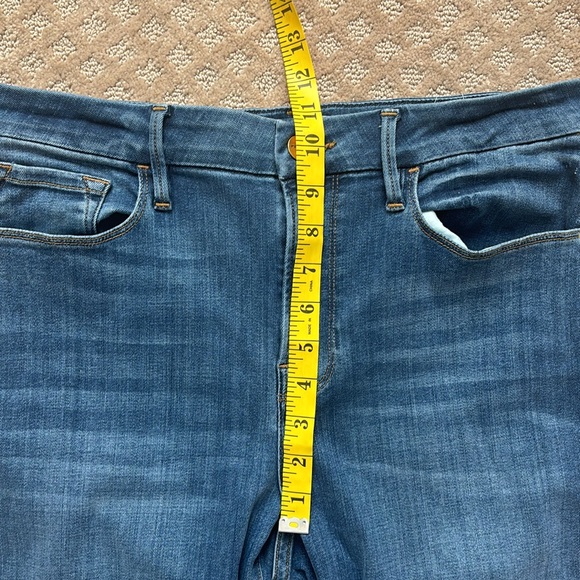 Frame Le Mini Boot Jeans in Poe size 31 - Picture 8 of 8